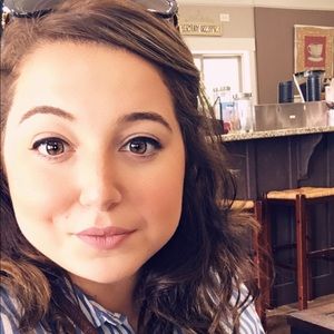 Meet your Posher, Carcarlee